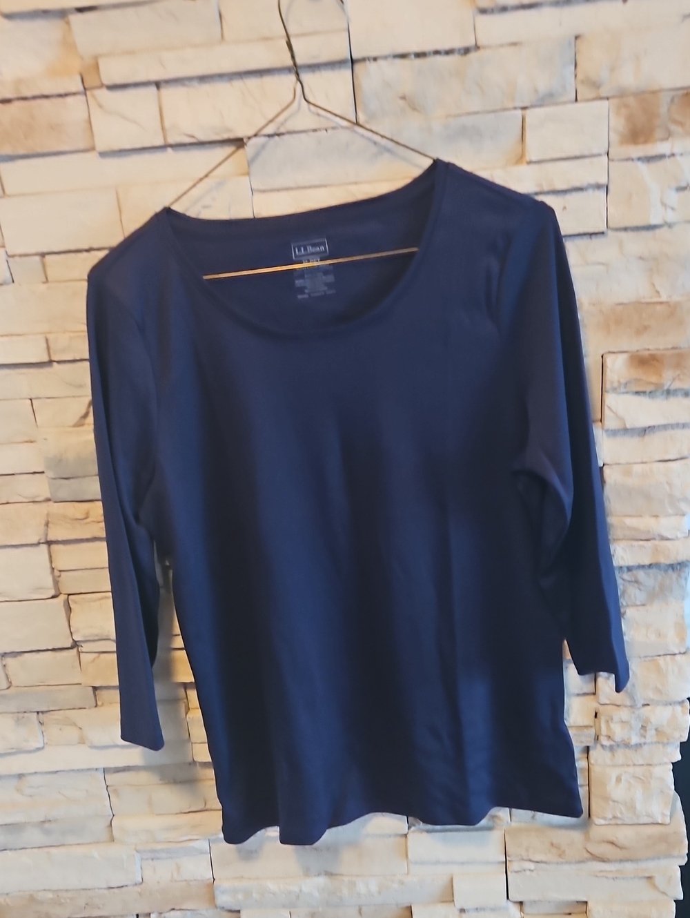 L.L. Bean Women's Navy Long Sleeve Crew Neck Tee, Blue, M-Pet.